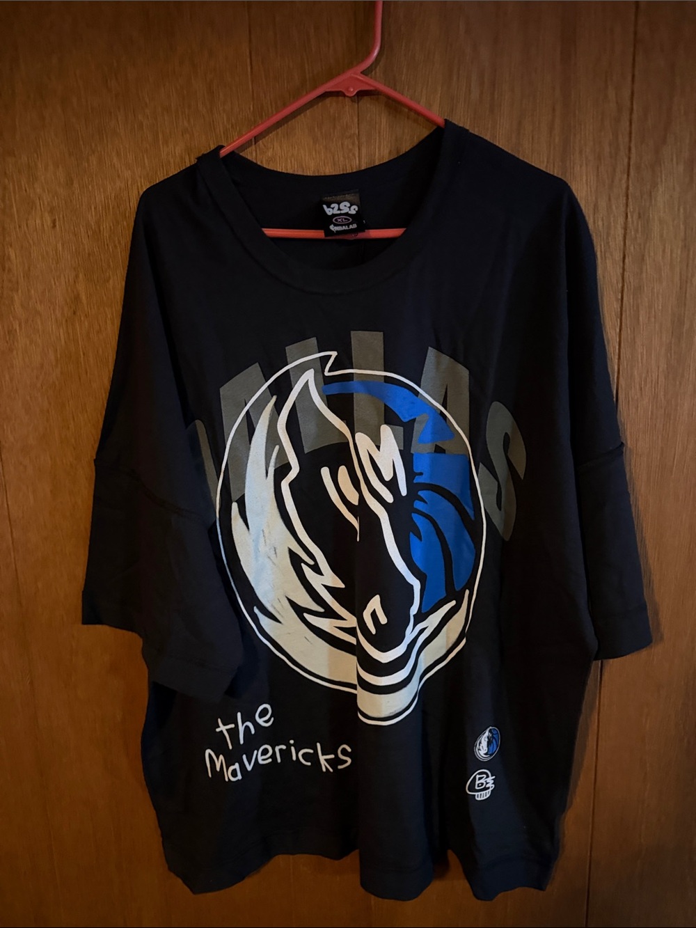 Dallas Mavericks Black Graphic Tee